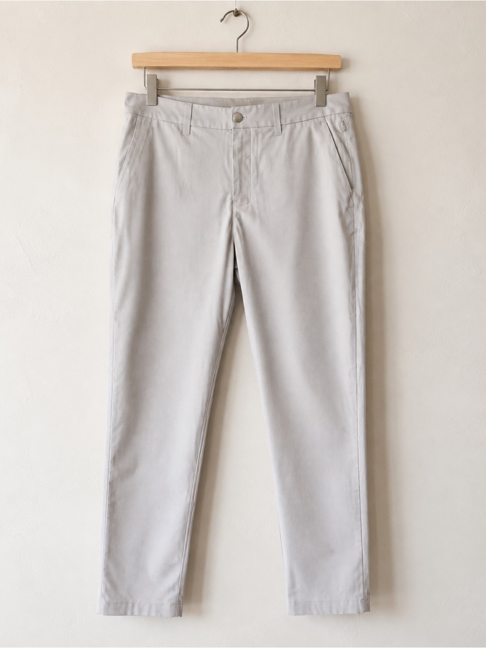 lululemon athletica Men's Five Pocket Slim Stretch Chinos Light Tan Size 34 - Picture 2 of 6